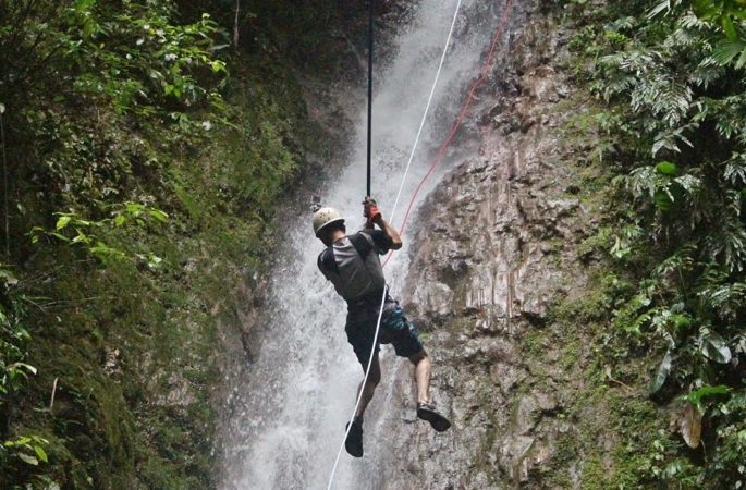 Canyoning in the lost Canyon